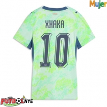 Camiseta Suiza Granit Xhaka #10 Visitante Equipación para mujer Mundial 2026 manga corta